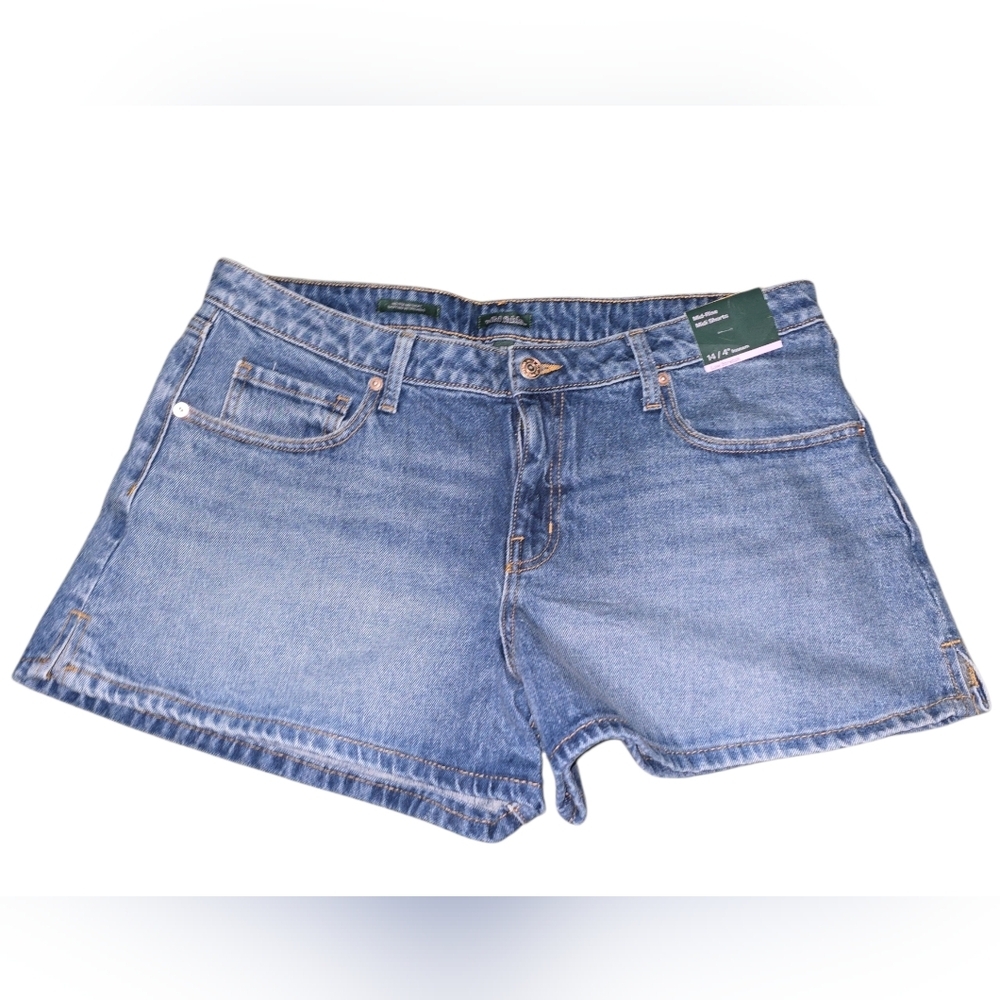 Wild Fable Blue Denim Women's Shorts, Mid Rise, Size 14, 4in Inseam, NWT!!